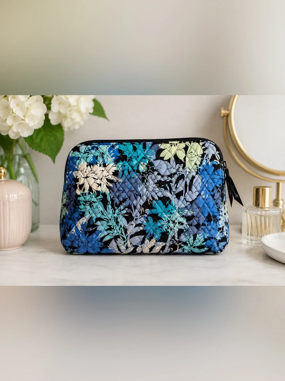 Vera Bradley Camofloral Medium Cosmetic Bag Quilted Zip Pouch Retired